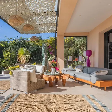 וילה 250 M² Vue Luxe Parking