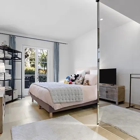 250 M² Vue Luxe Parking