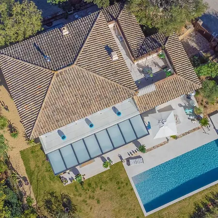 250 M² Vue Luxe Parking וילה גרימו
